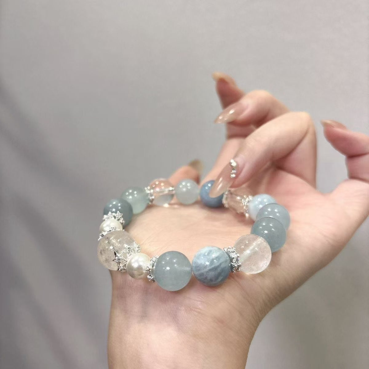 Snow Phantom & Aquamarine 10mm Blend