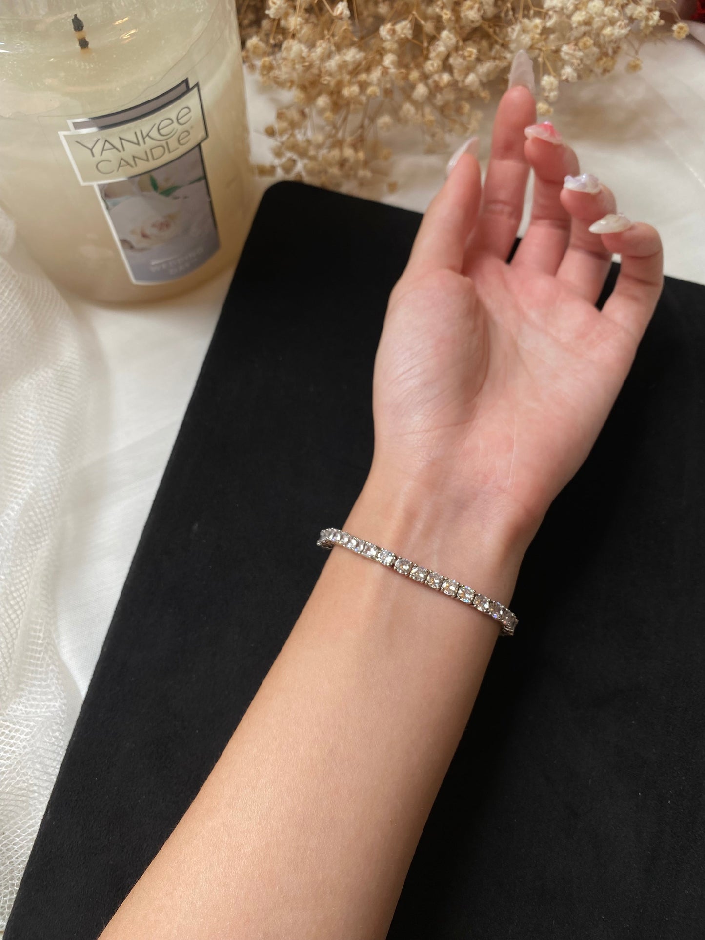 HOT π₯ S925 4mm Tennis Bracelet in Silver (15cm & Below)