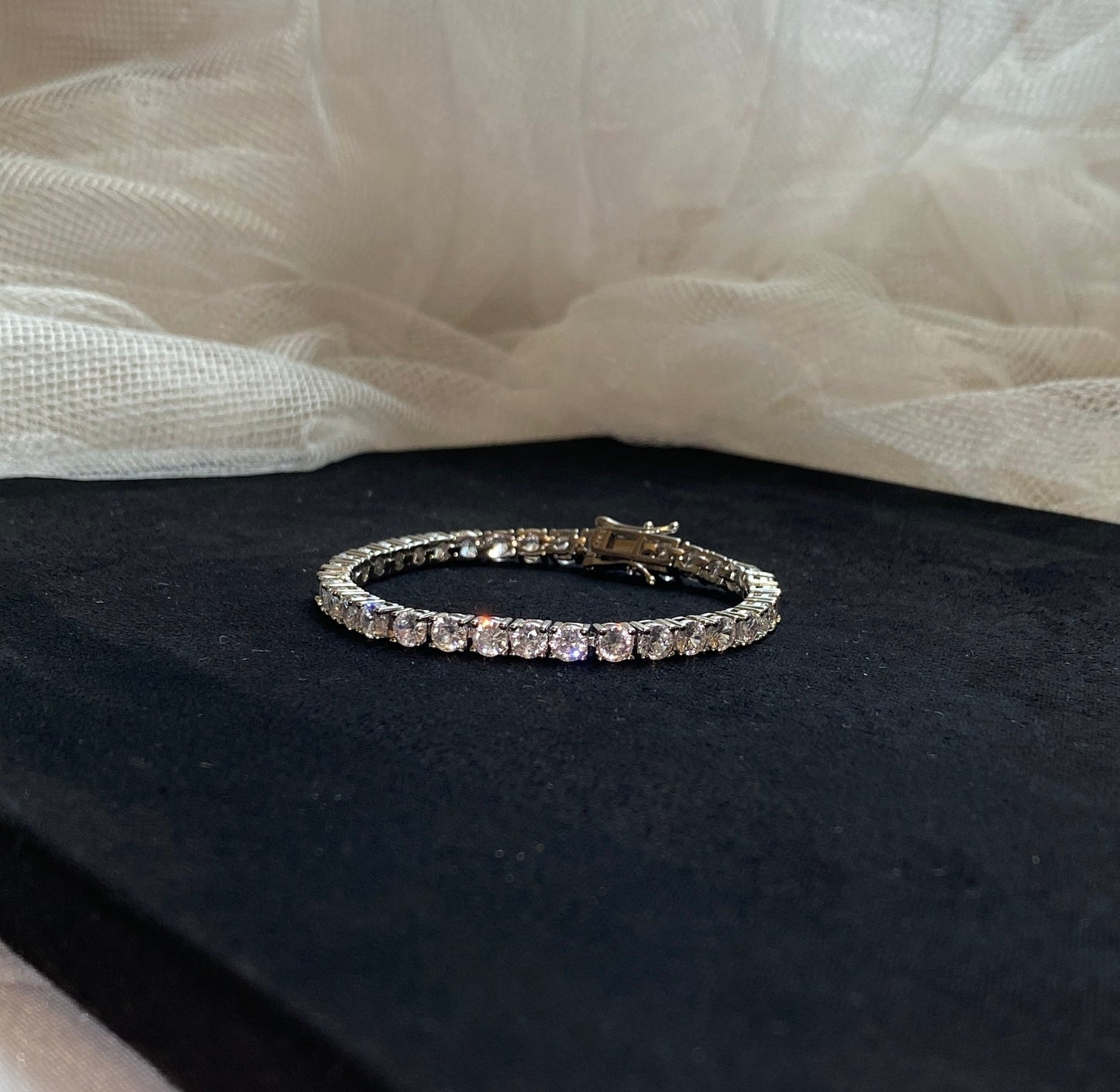 HOT 🔥 S925 4mm Tennis Bracelet in Silver (15cm & Below)
