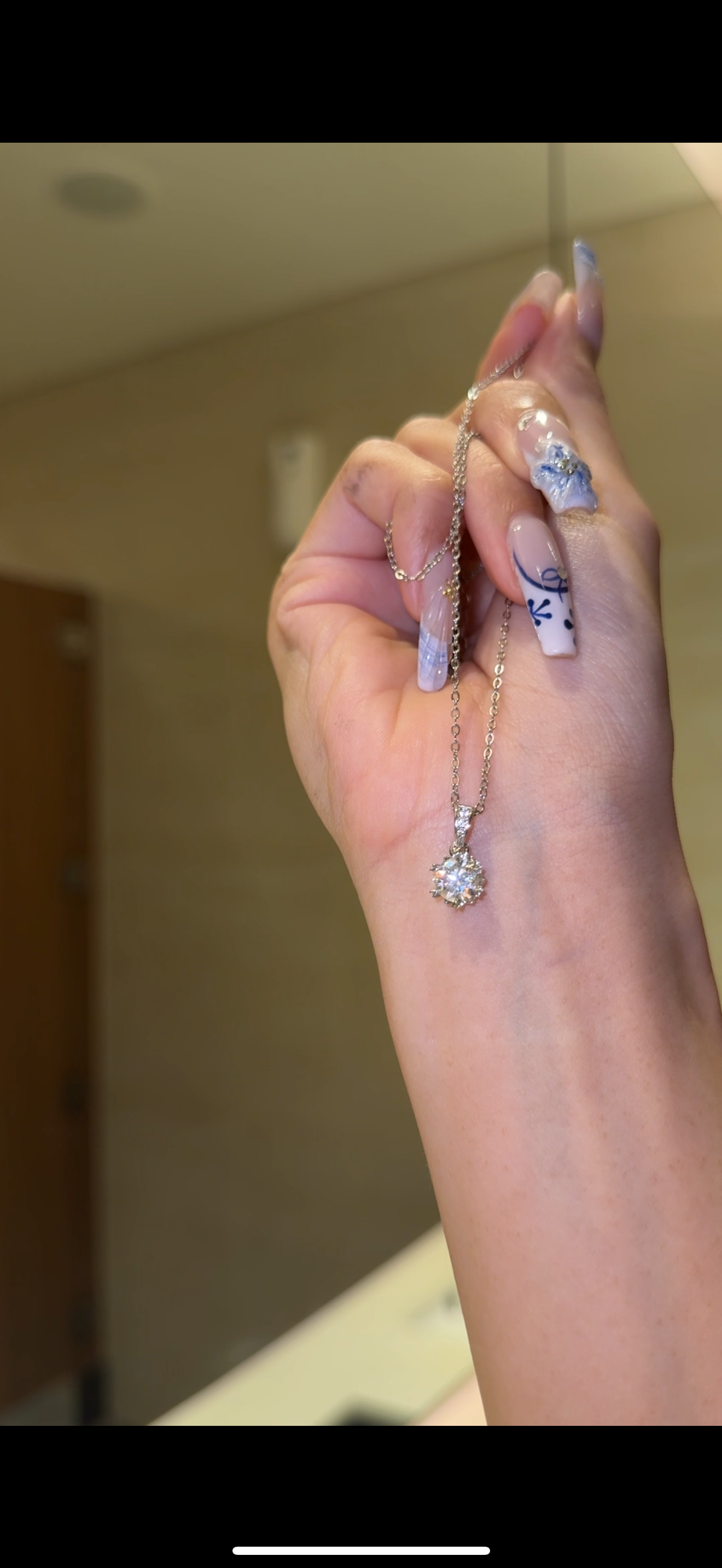 Sparks 1CT Moissanite Snowflake Necklace AU750